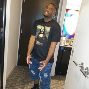 Meet your Posher, Leon